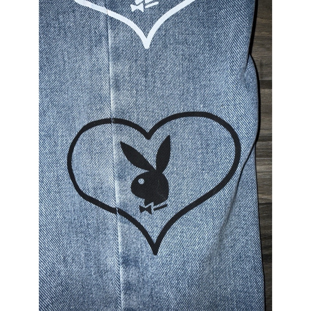 Playboy by PacSun Heart Bunny Light Wash Denim Jeans Womens Size 26 - Picture 13 of 16